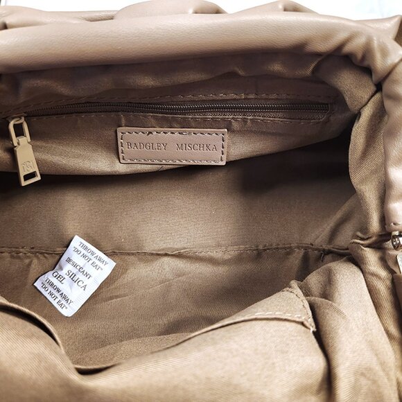 Badgley Mischka Wrapped Frame w/Chunky Chain Strap - Taupe - NWT - Picture 5 of 11